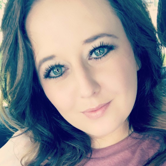 Meet your Posher, Tasha - Picture 1 of 1